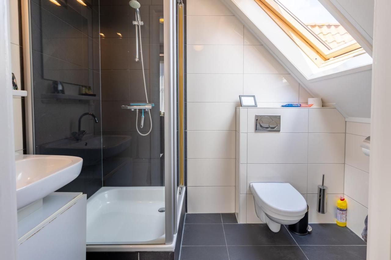 Huys Aan Zee Bed & Breakfast