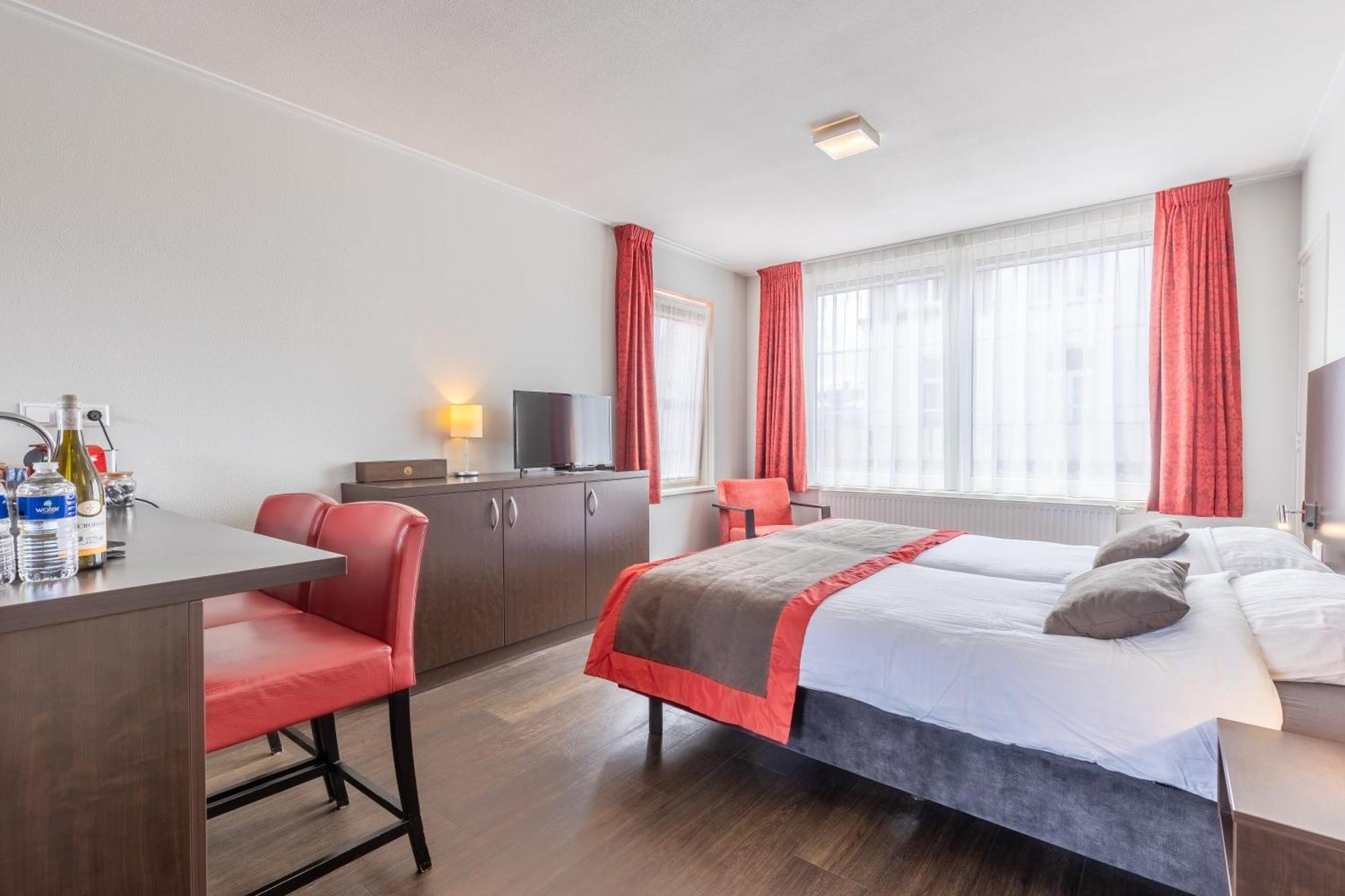Bed & Breakfast Huys Aan Zee 4*
