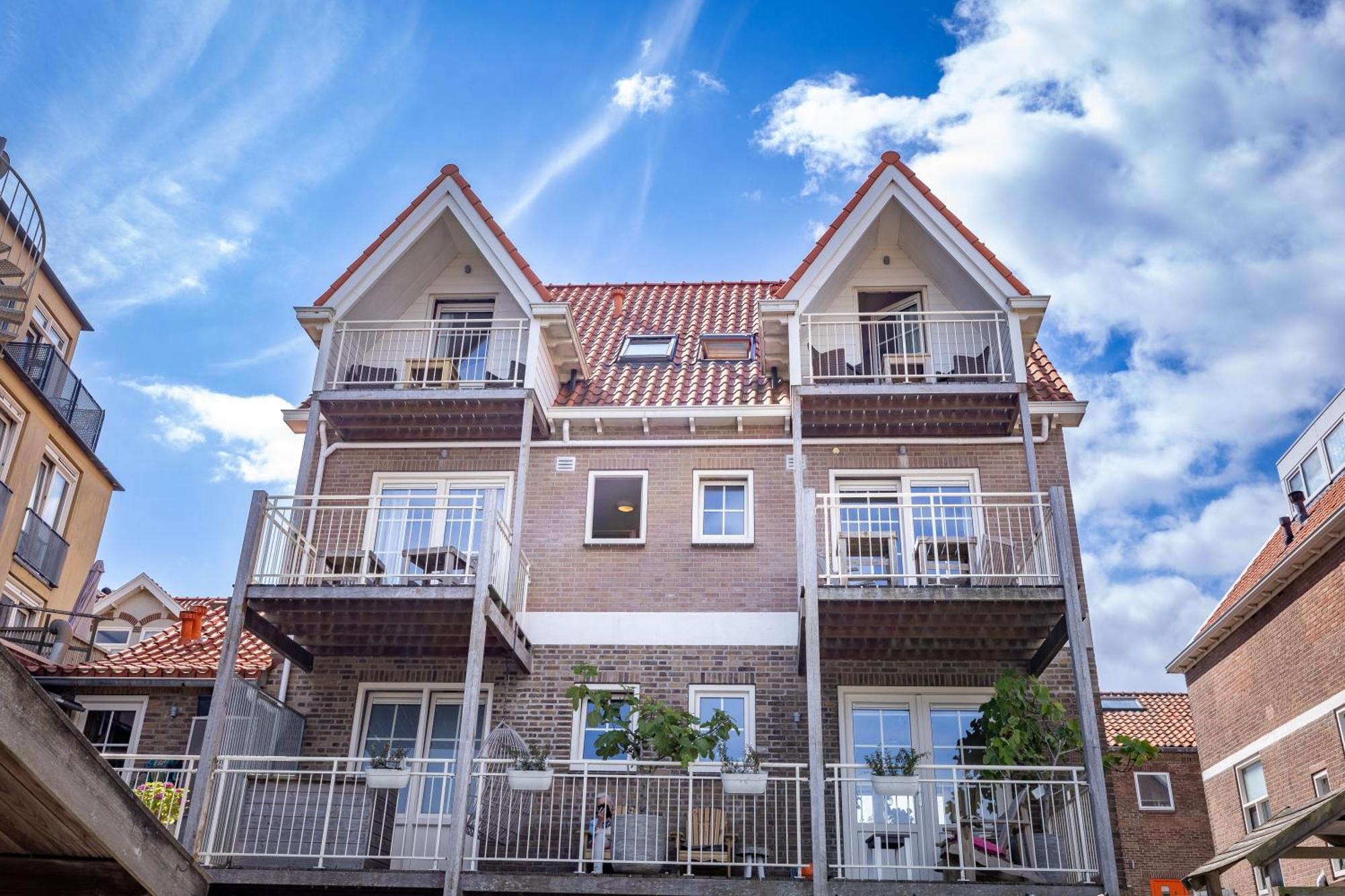 Bed & Breakfast Huys Aan Zee 4*